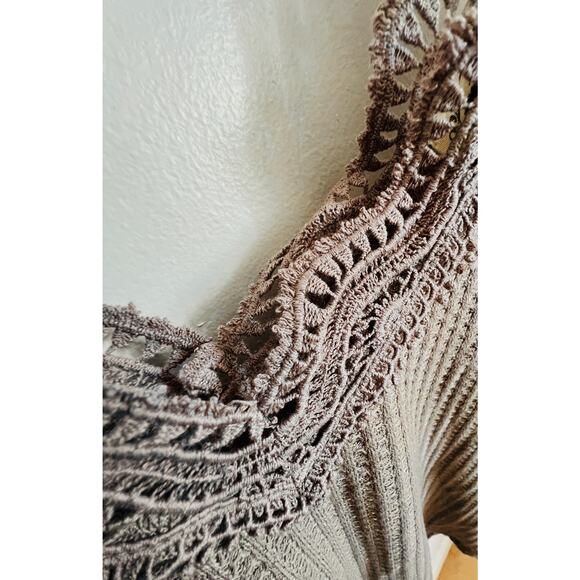Mia Joy by Joyfolie Lace Trim Waffle Knit Top Small NWOT Boho Mauve Long Sleeve - Picture 2 of 8